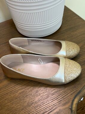 The Children's Place Gold Glitter Toe Ballet Flats